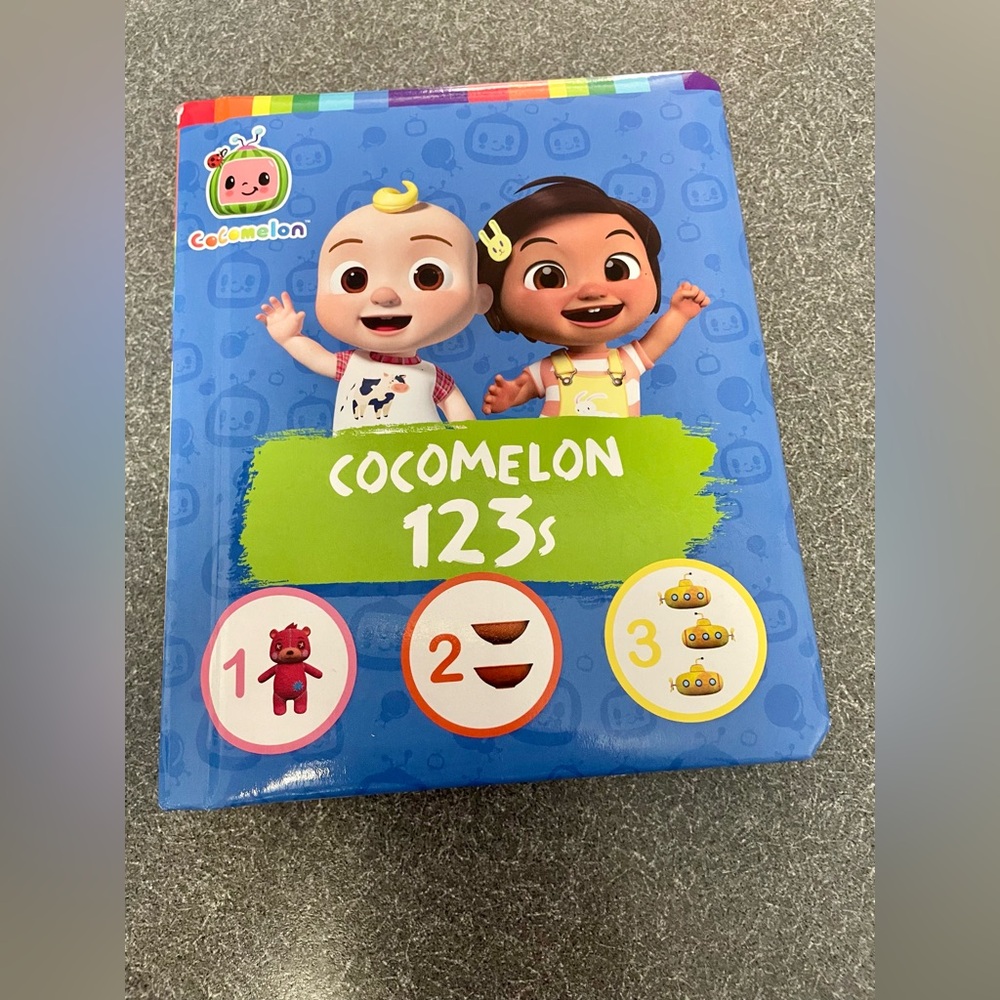 CoComelon 123s Children’s Board Book, EUC